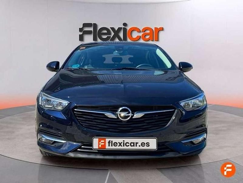 Usado Opel Insignia Selective 140 HP (102 kW) 2019 Azul Sedan