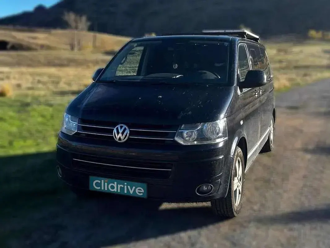 Usado VW Multivan Highline 179 CV (131 kW) 2010 Negro Monovolumen