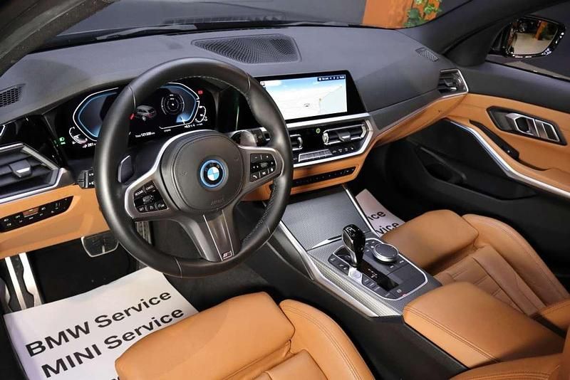 Usado BMW 320e Shadowline 204 CV (150 kW) 2021 Negro Familiar