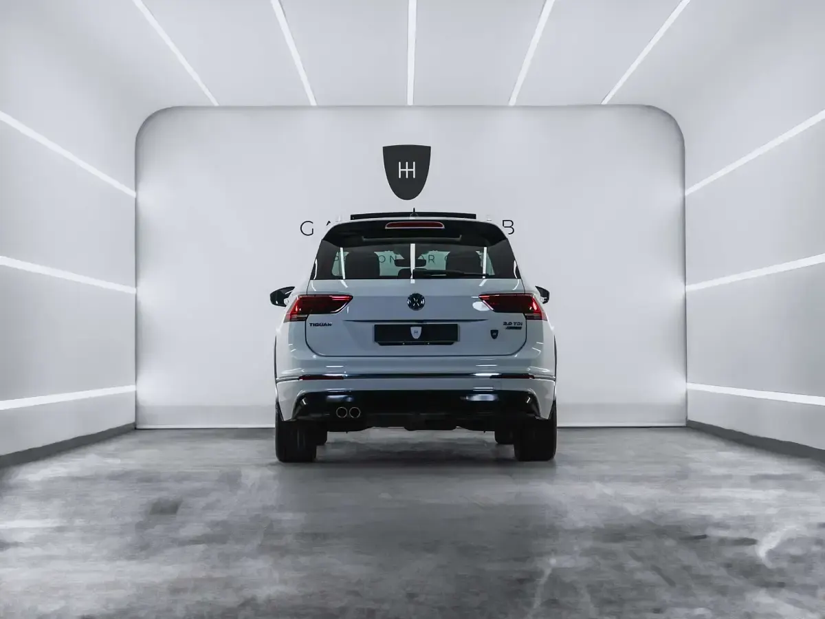 Usado VW Tiguan Sportline 190 CV (139 kW) 2017 Blanco SUV