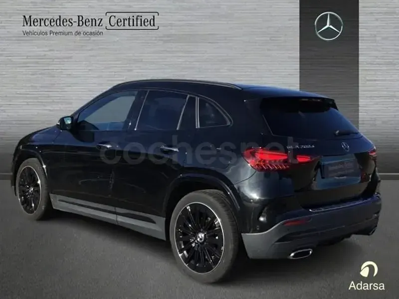 Usado Mercedes GLA200 150 CV (110 kW) 2025 Negro SUV