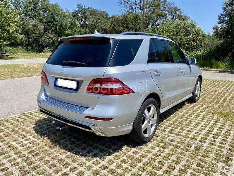 Usado Mercedes ML250 204 CV (150 kW) 2012 Gris / plata SUV