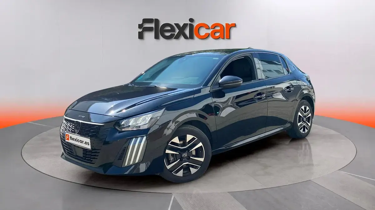 Usado Peugeot 208 Allure 101 CV (74 kW) 2025 Negro Utilitario