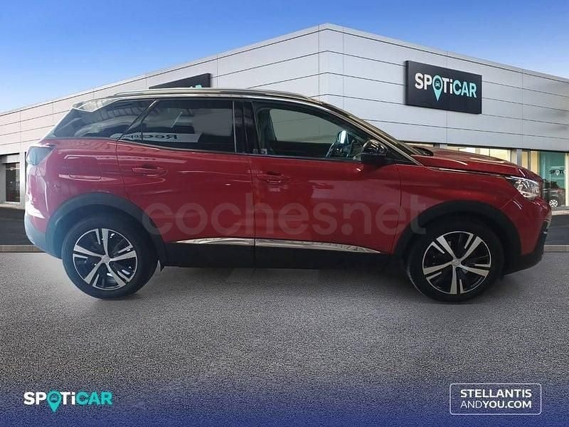 Usado Peugeot 3008 Allure 130 CV (95 kW) 2017 Rojo SUV