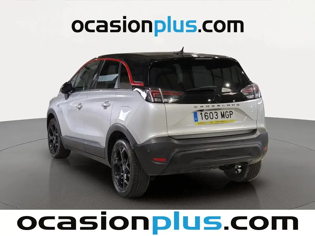 Usado Opel Crossland S 110 CV (80 kW) 2023 Gris plata SUV
