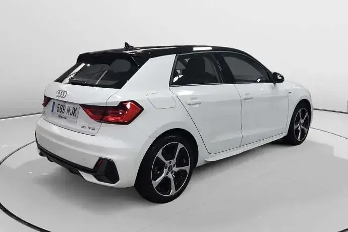 Usado Audi A1 110 CV (80 kW) 2023 Blanco SUV