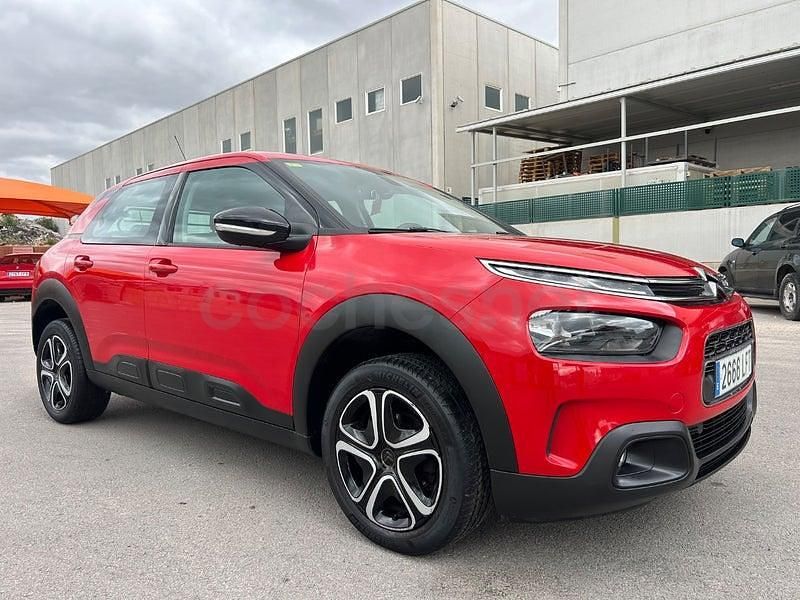 Usado Citroën C4 Feel 110 CV (80 kW) 2020 Rojo Berlina