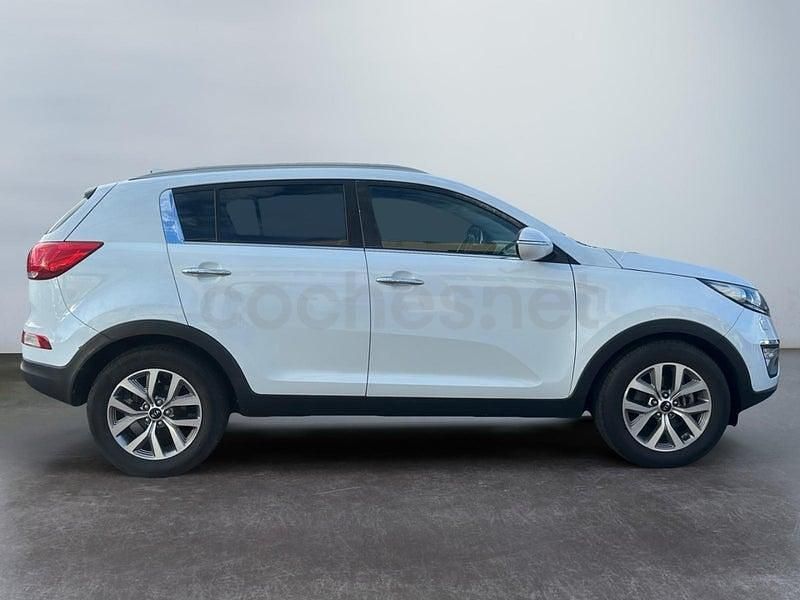 Usado Kia Sportage 115 CV (84 kW) 2016 Blanco SUV