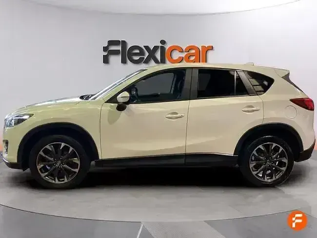 Usado Mazda CX-5 Luxury 150 CV (110 kW) 2015 Blanco SUV