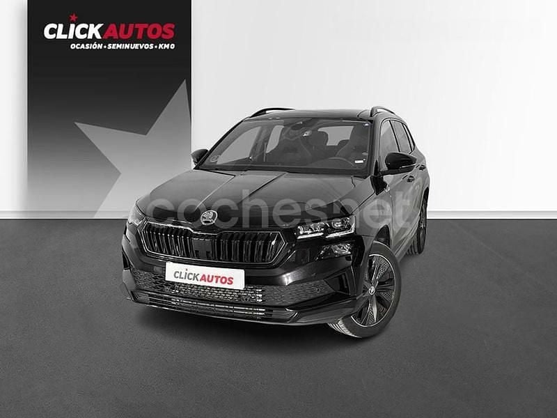 Negro Usado 2023 Skoda Karoq SportLine SUV | 26.400 € (Un poco caro) - Imagen 1/4