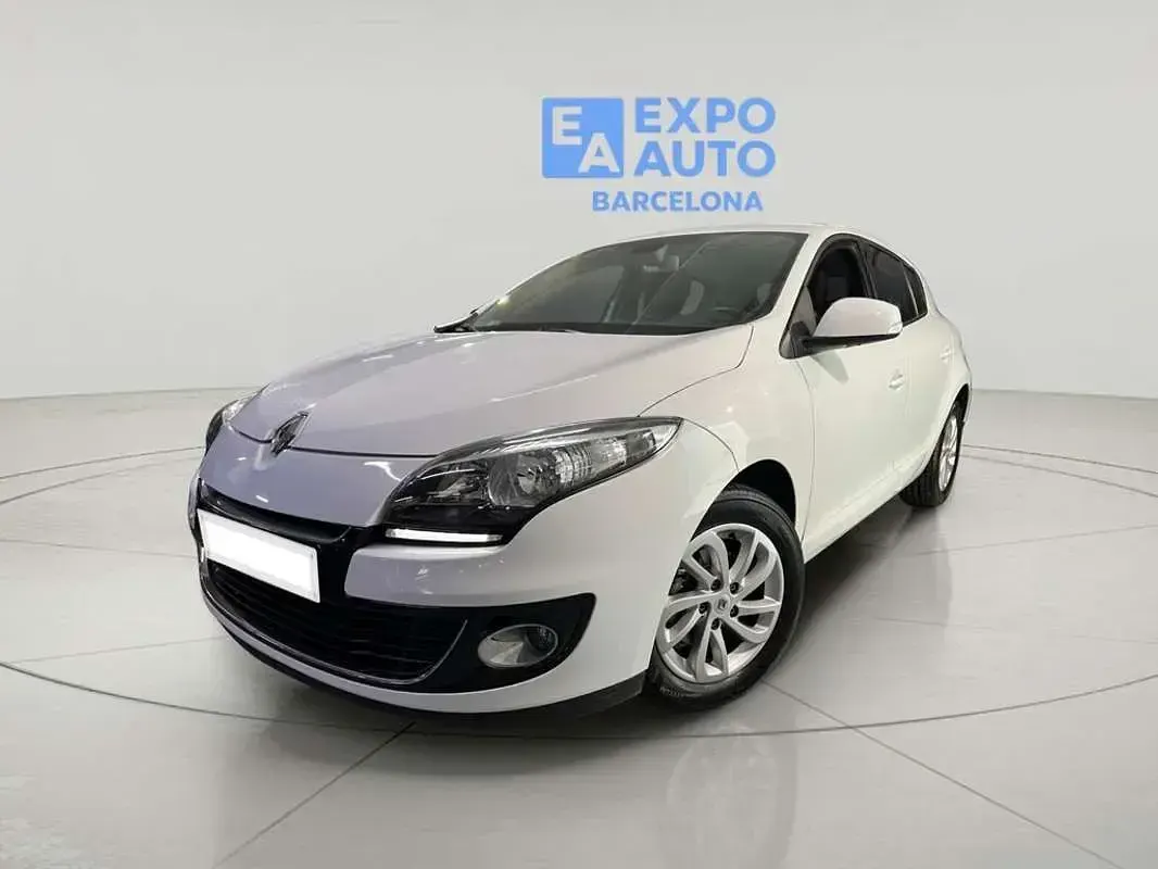 Usado Renault Mégane Dynamique 116 CV (85 kW) 2013 Blanco Utilitario