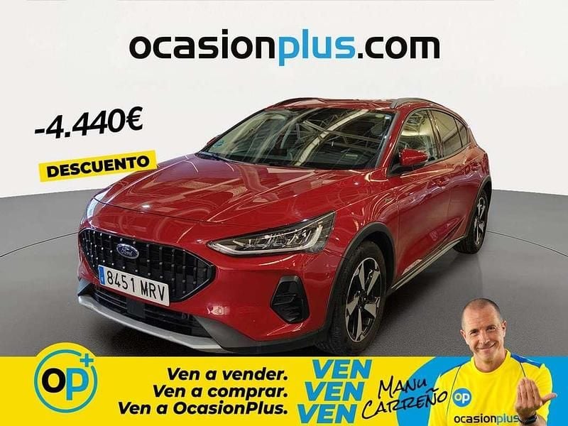 Usado Ford Focus Active 155 CV (114 kW) 2024 Rojo Familiar