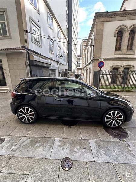 Usado VW Golf VI GTI 210 CV (154 kW) 2010 Negro Utilitario
