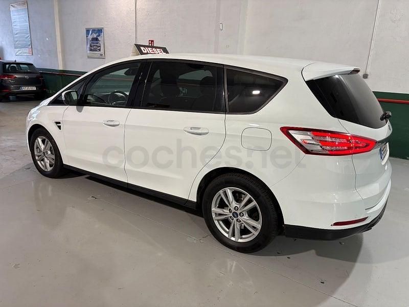 Usado Ford S-MAX Trend 150 CV (110 kW) 2019 Blanco Monovolumen
