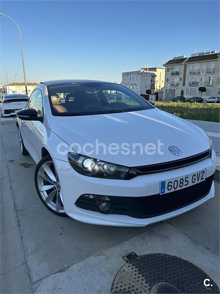 Blanco Usado 2010 VW Scirocco Coupe | 8500 € (Precio justo) - Imagen 1/4