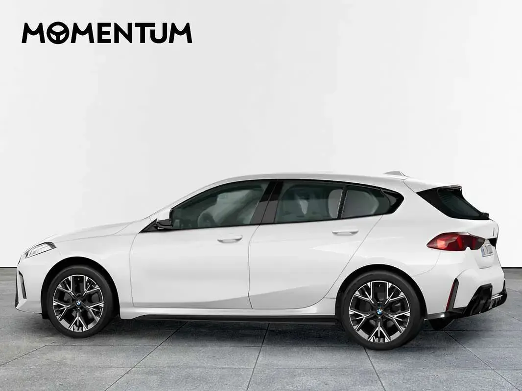 Nuevo BMW 116 122 CV (89 kW) 2026 Blanco Utilitario