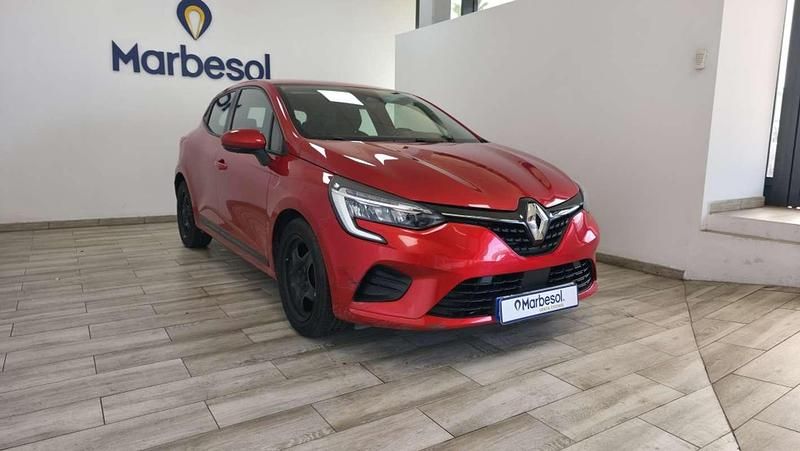 Begagnad Renault Clio V Intens 91 HK (66 kW) 2022 Röd Halvkombi