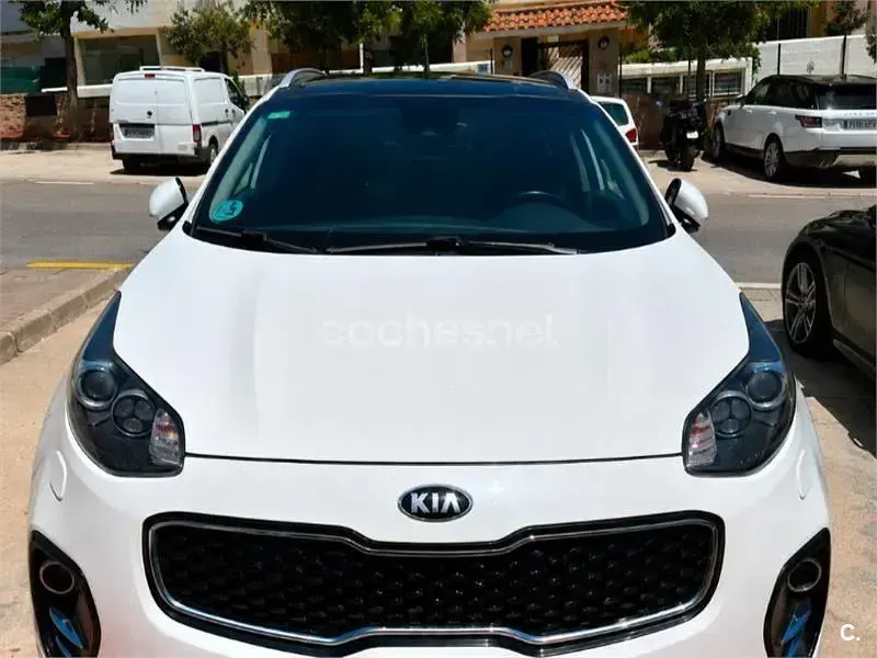 Usado Kia Sportage 115 CV (84 kW) 2018 Blanco SUV