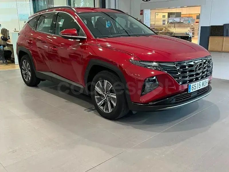 Usado Hyundai Tucson 150 CV (110 kW) 2023 Granate SUV