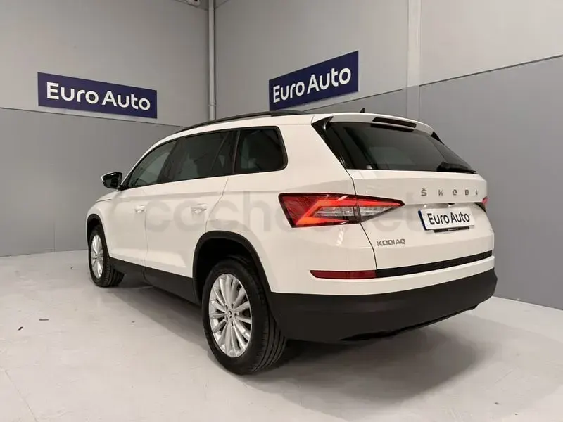Usado Skoda Kodiaq Ambition 150 CV (110 kW) 2021 Blanco SUV