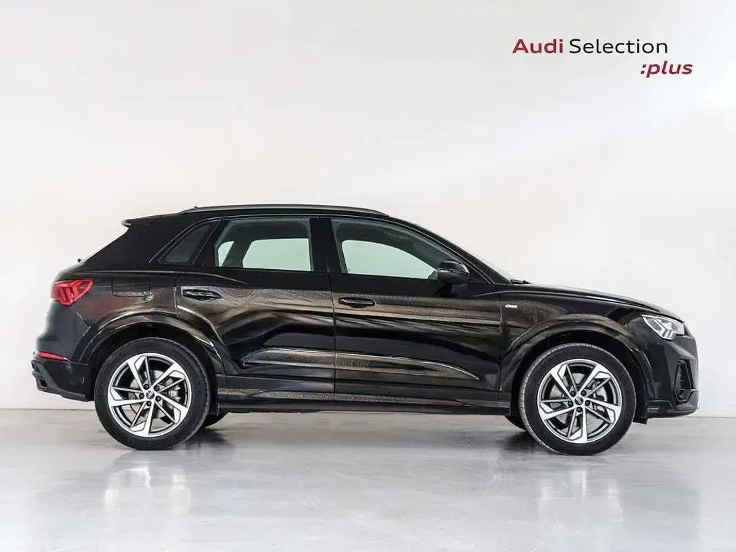 Usado Audi Q3 193 CV (141 kW) 2025 Negro SUV