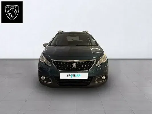 Usado Peugeot 2008 Style 100 CV (73 kW) 2017 Azul SUV
