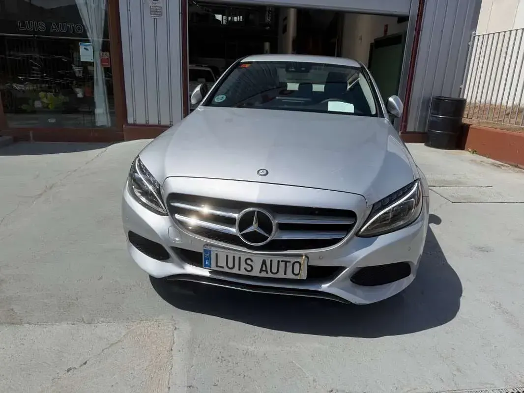 Usado Mercedes C200 136 CV (100 kW) 2017 Gris Berlina