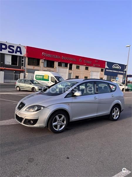 Gris / plata Usado 2013 Seat Altea XL Style Monovolumen | 5900 € (Precio justo) - Imagen 1/4