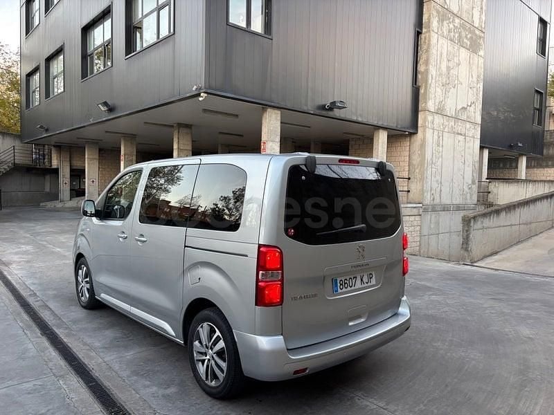 Usado Peugeot Traveller Active 115 CV (84 kW) 2018 Gris / plata Monovolumen