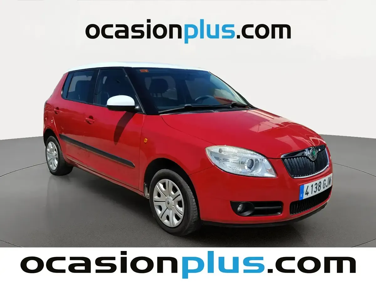 Usado Skoda Fabia 60 CV (44 kW) 2008 Rojo Berlina