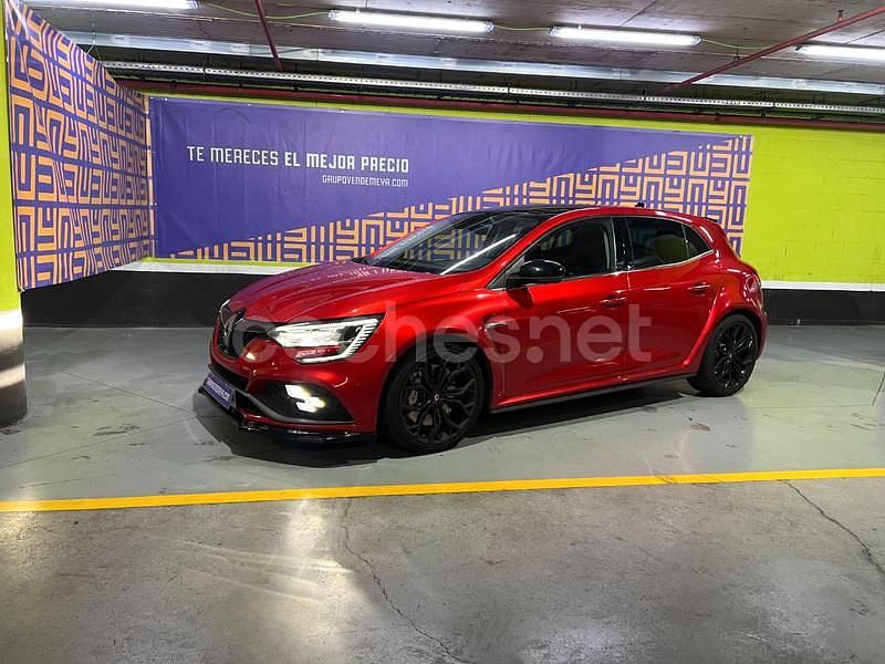 Rojo Usado 2021 Renault Mégane IV Trophy Berlina | 36.490 € (Caro) - Imagen 1/4