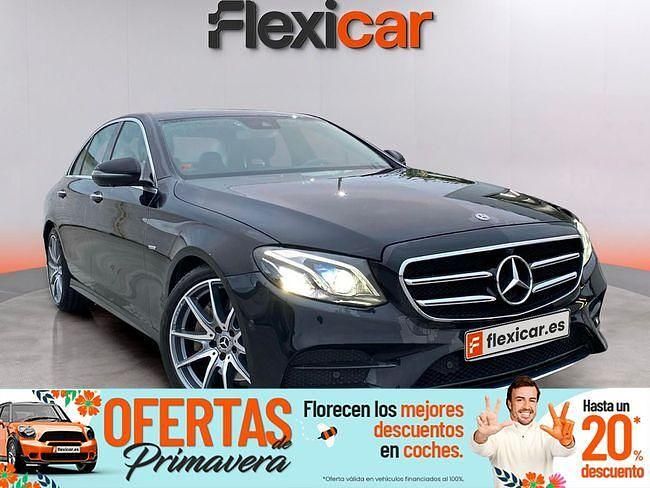 Usado Mercedes E200 160 CV (117 kW) 2020 Negro Berlina