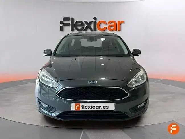 Usado Ford Focus Business Edition 125 CV (91 kW) 2017 Gris