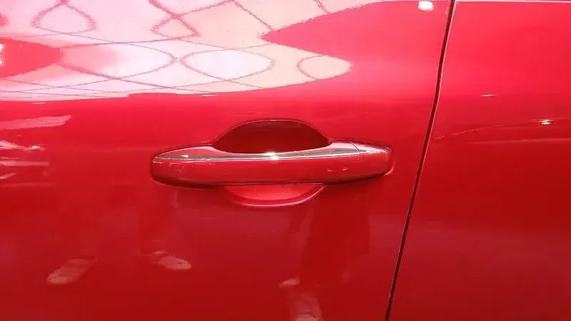 Usado Renault Mégane GrandTour LIMITED 115 CV (84 kW) 2020 Rojo Familiar