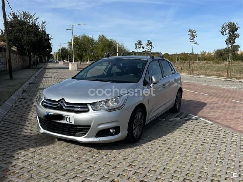 Usado Citroën C4 92 CV (67 kW) 2011 Gris / plata Berlina