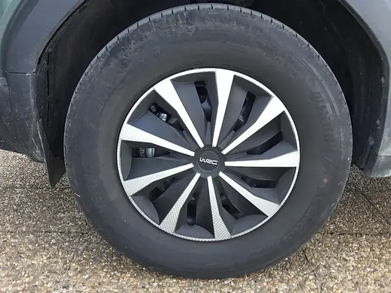 Usado Dacia Duster Essentiel 100 CV (73 kW) 2026 Verde SUV