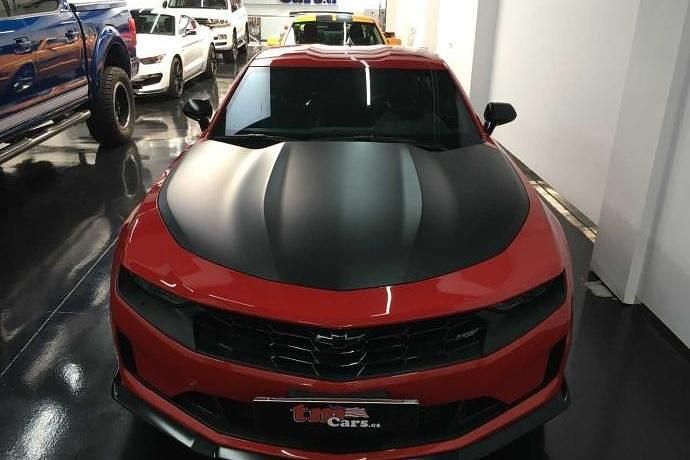 Usado Chevrolet Camaro 275 CV (202 kW) 2019 Rojo Coupe