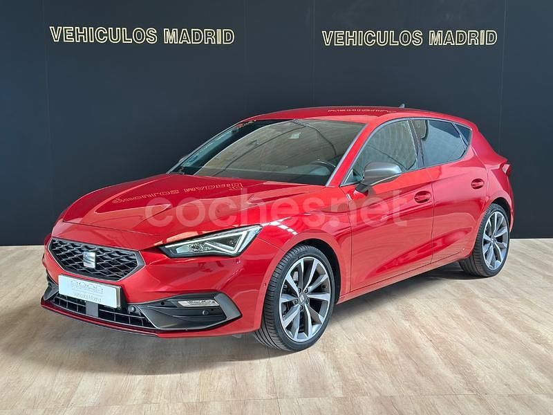 Granate Usado 2020 Seat Leon FR Berlina | 19.500 € (Precio justo) - Imagen 1/4