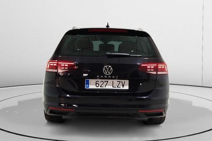 Usado VW Passat Business 150 CV (110 kW) 2022 Familiar