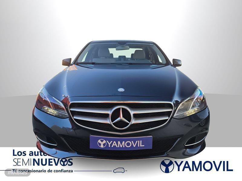 Usado Mercedes E220 Avantgarde 170 CV (125 kW) 2016 Azul Berlina