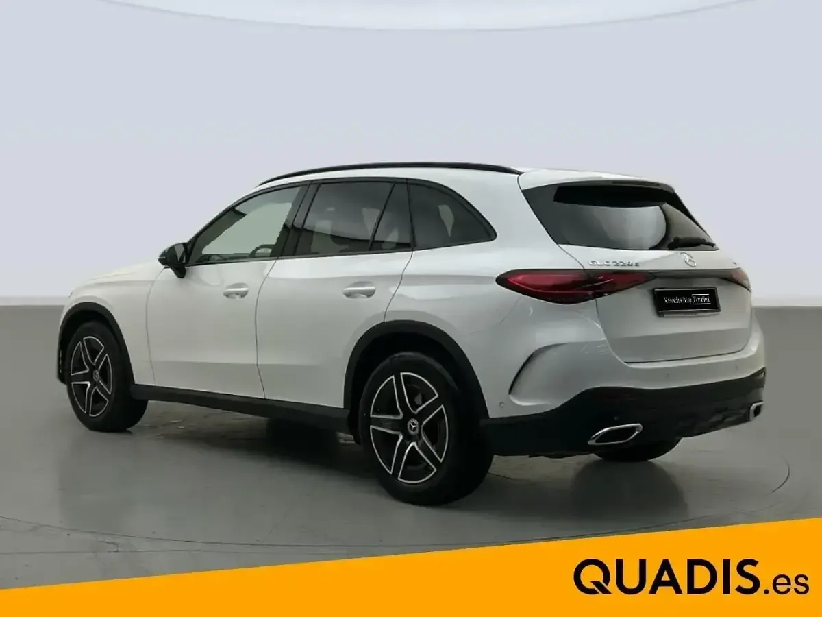 Usado Mercedes GLC220 197 CV (144 kW) 2025 Blanco SUV