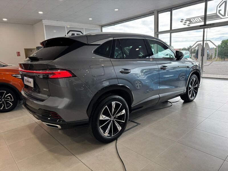 Usado MG HS Luxury 162 CV (119 kW) 2024 Gris SUV