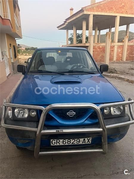 Azul Usado 2000 Nissan Terrano SUV | 8500 € (Precio justo) - Imagen 1/4