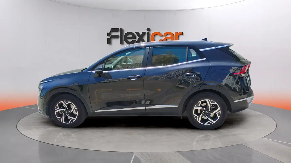 Usado Kia Sportage 152 CV (111 kW) 2023 Negro SUV