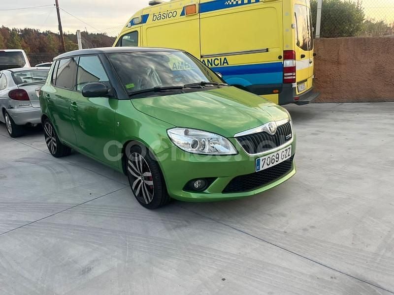 Verde Usado 2010 Skoda Fabia RS Berlina | 4000 € (Super precio) - Imagen 1/4