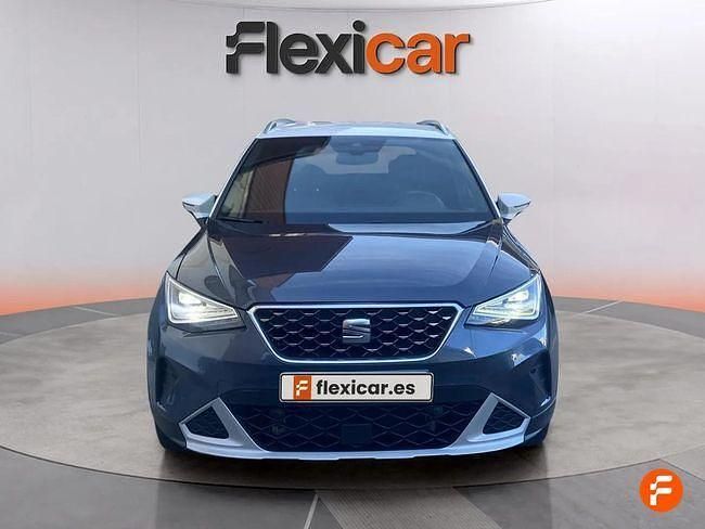 Usado Seat Arona Xperience 110 CV (80 kW) 2022 Blanco SUV