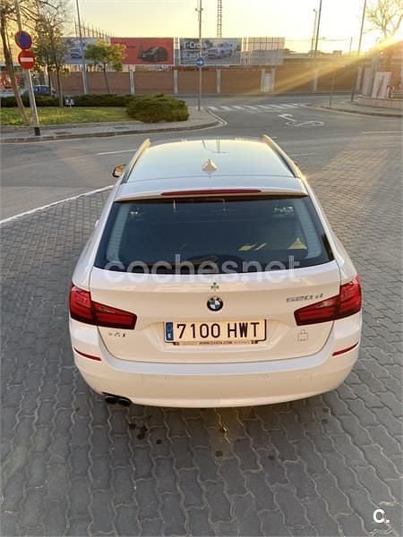 Usado BMW 520 Gran Turismo 184 CV (135 kW) 2014 Blanco Berlina
