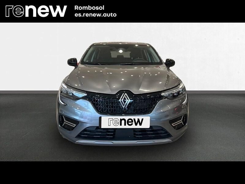 Usado Renault Arkana Evolution 140 CV (102 kW) 2025 Gris SUV