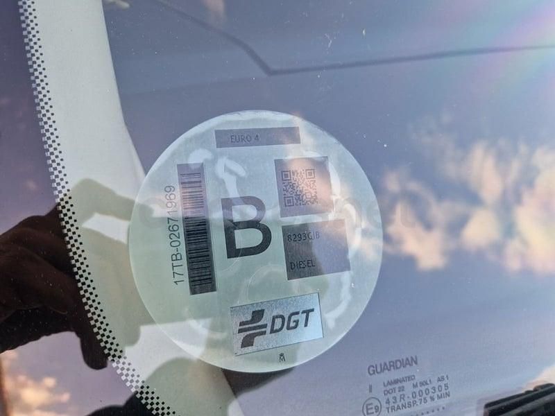 Usado Ford Focus Trend 115 CV (84 kW) 2008 Marrón Familiar