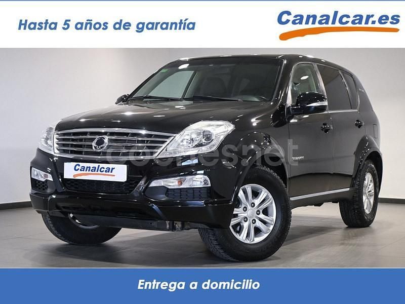 Negro Usado 2017 Ssangyong (KGM) Rexton SUV | 15.990 € (Super precio) - Imagen 1/4
